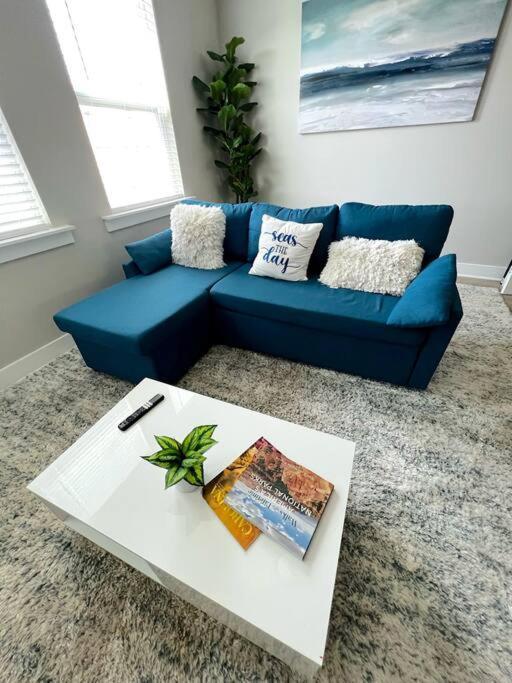 Brand New Build 10 Min- Uptown Villa Charlotte Exteriör bild