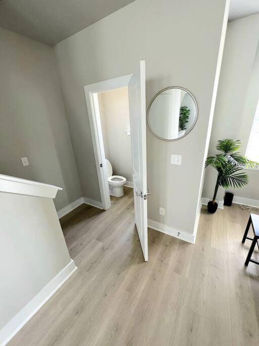Brand New Build 10 Min- Uptown Villa Charlotte Exteriör bild